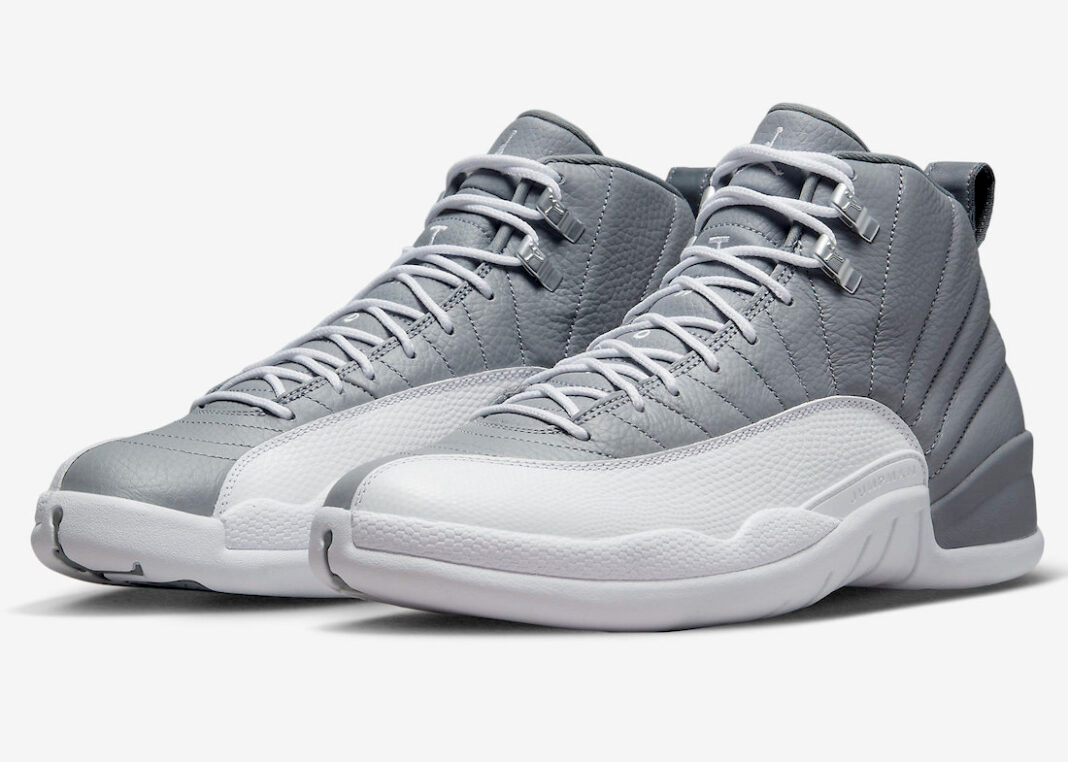 Stealth — Jordan 12 Retro