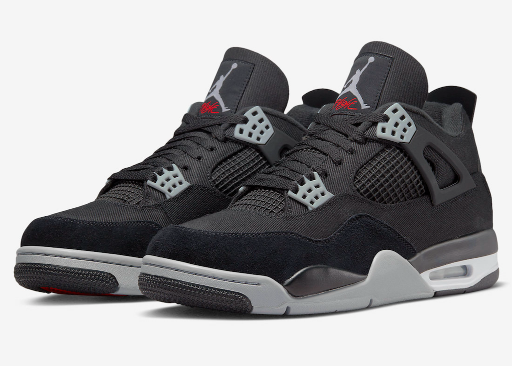 Black Canvas — Jordan 4 Retro SE