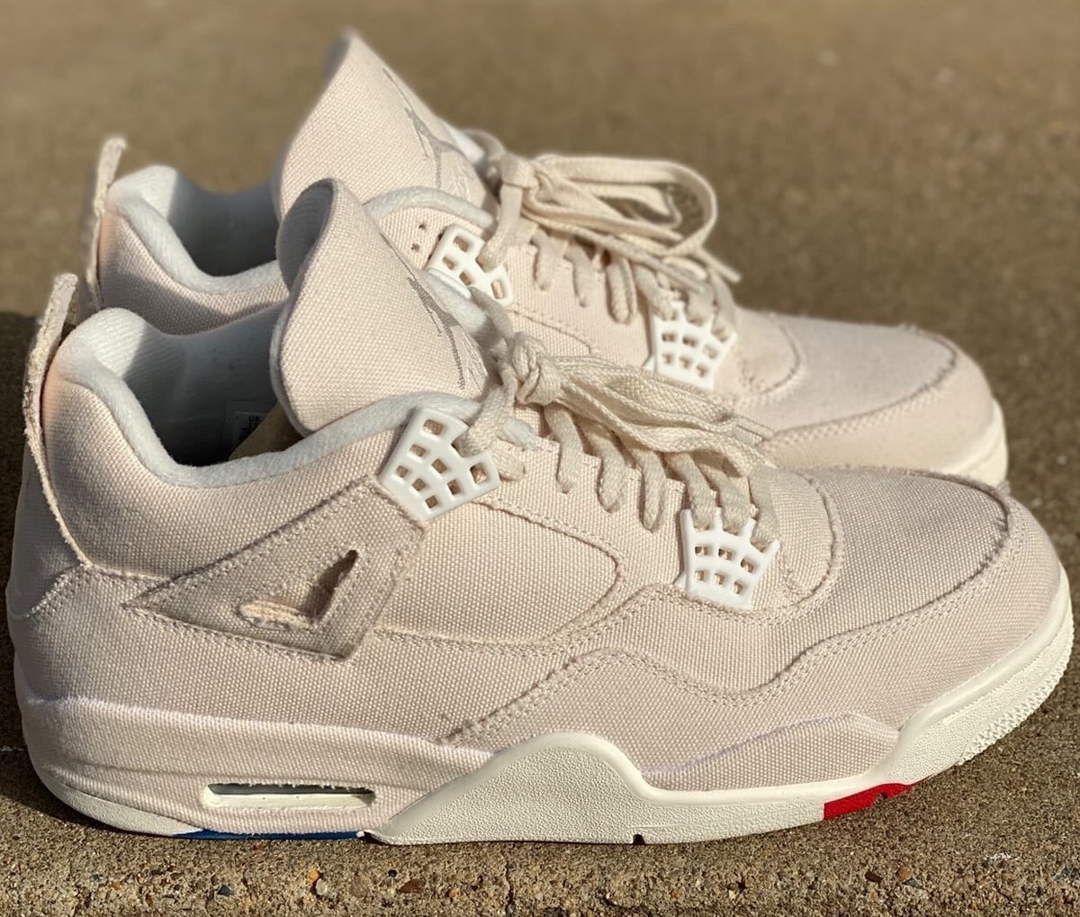 Blank Canvas (W) — Jordan 4 Retro