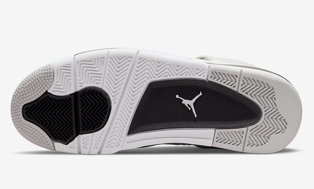 Military Black — Jordan 4 Retro
