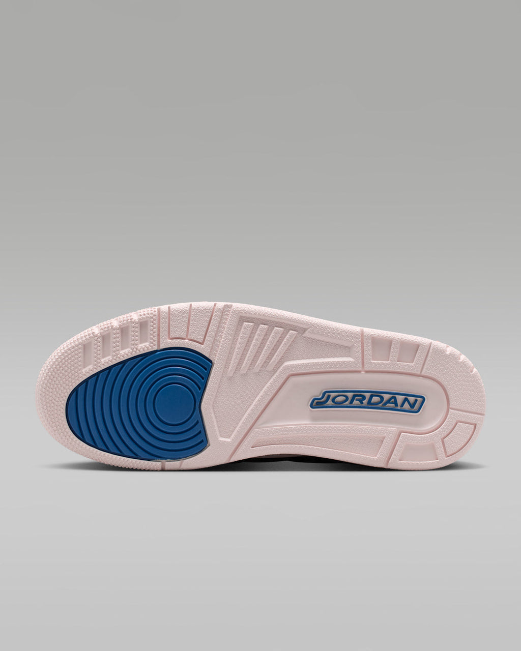 Sport Renaissance — Air Jordan 3 Retro CK9246-400