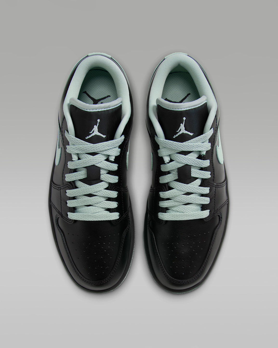 Black Pistachio Frost — Air Jordan 1 Low Sneakers DC0774-008