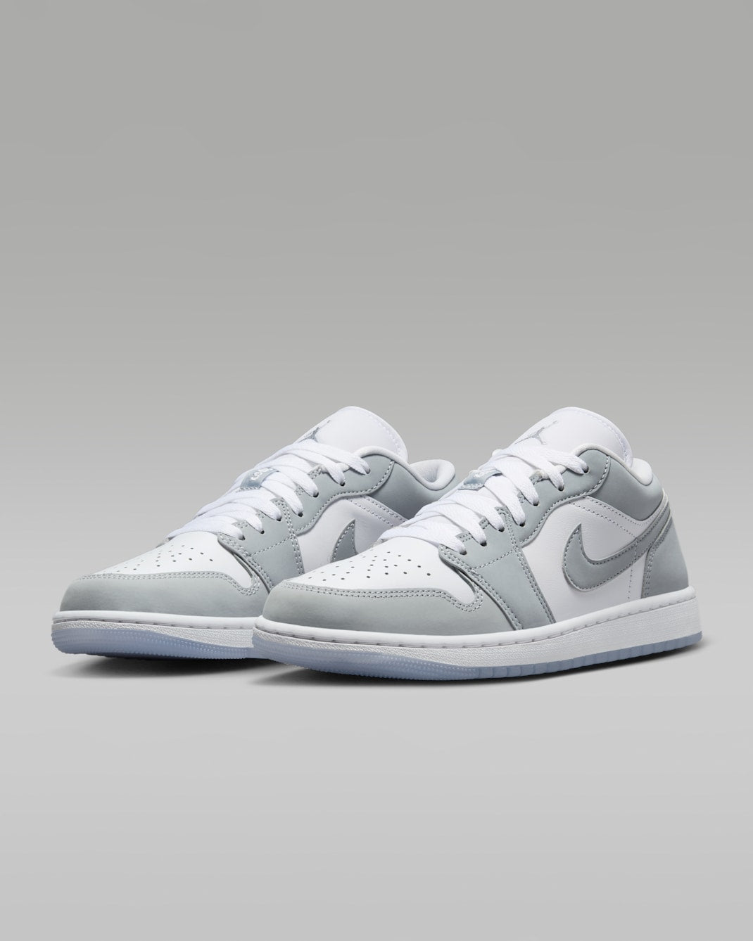 Aluminum/Wolf Grey — Air Jordan 1 Low DC0774-105