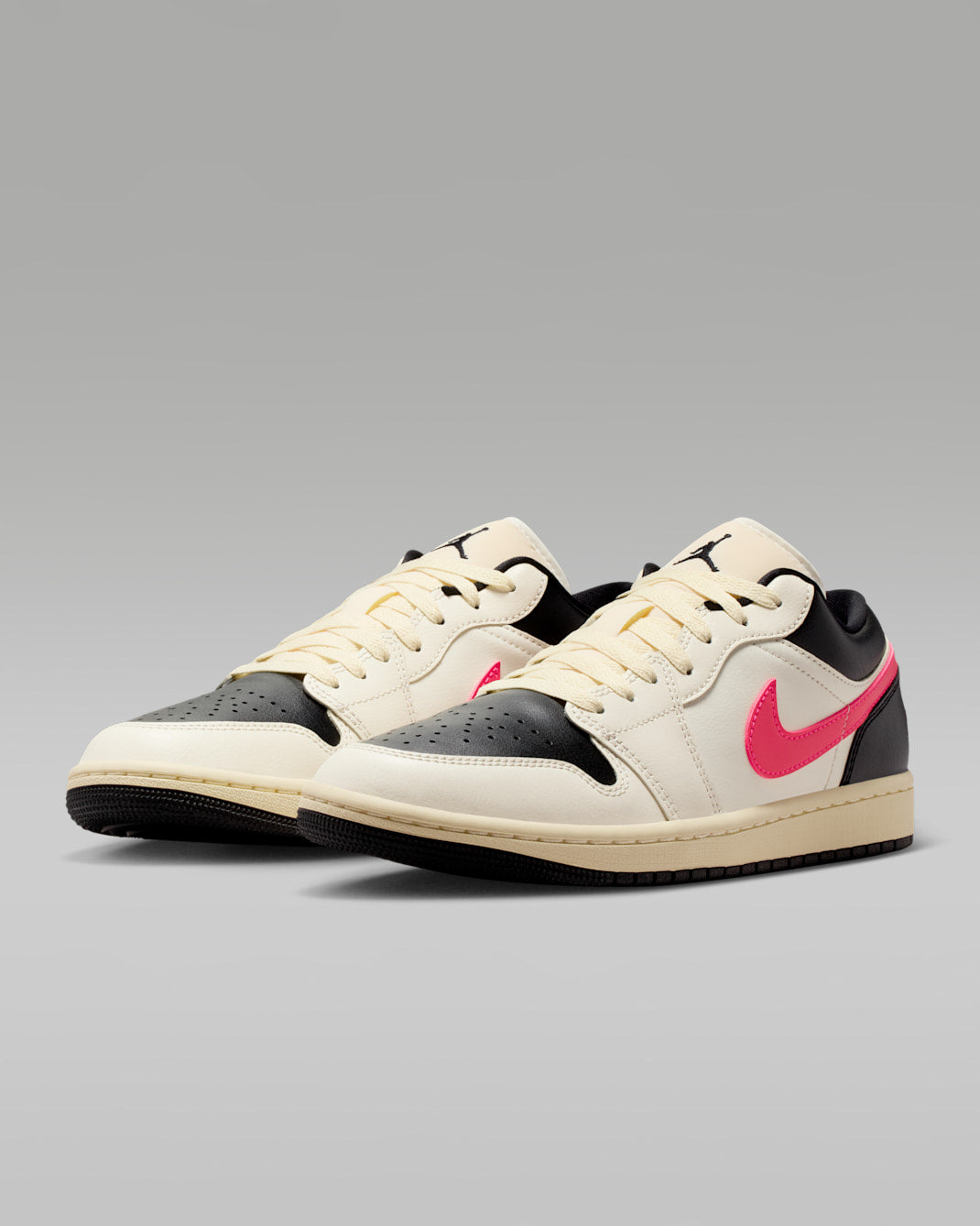 Pale Ivory — Air Jordan 1 Low DC0774-107