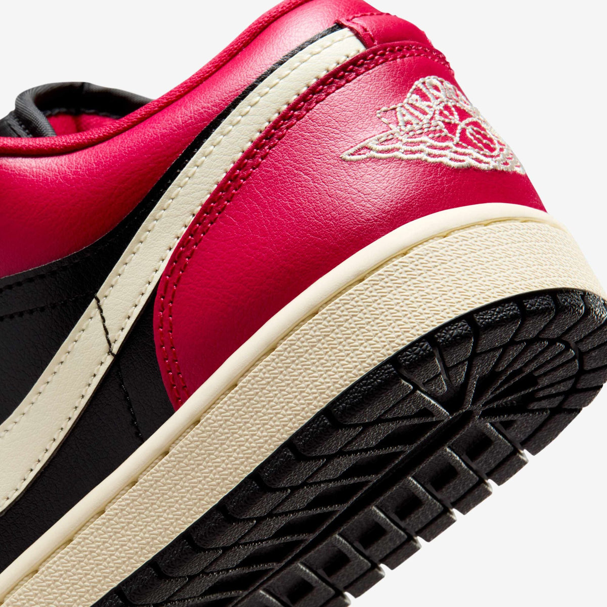 Mystic Hibiscus Black — Air Jordan 1 Low Sneakers DC0774-605
