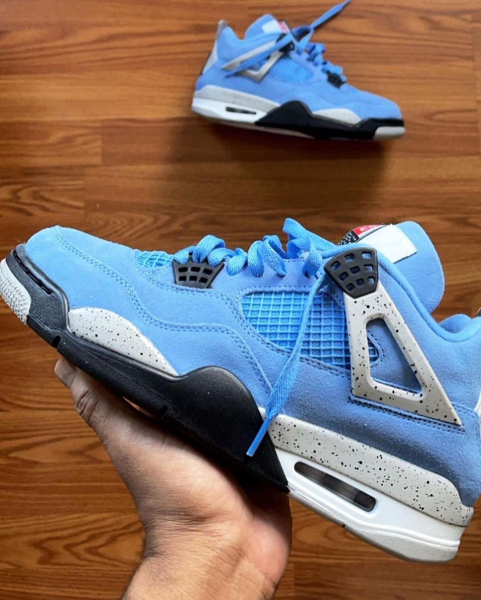 University Blue — Air Jordan 4
