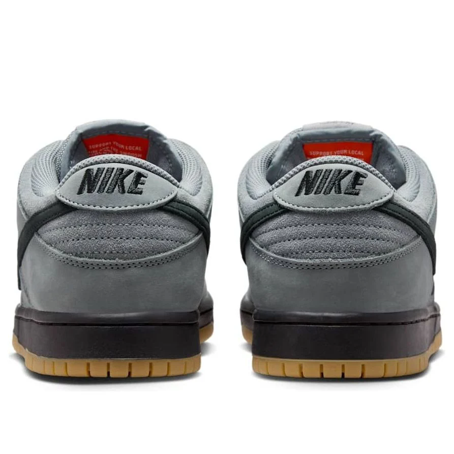 Cool Grey — Nike SB Dunk Low Pro Sneaker FJ1674-002