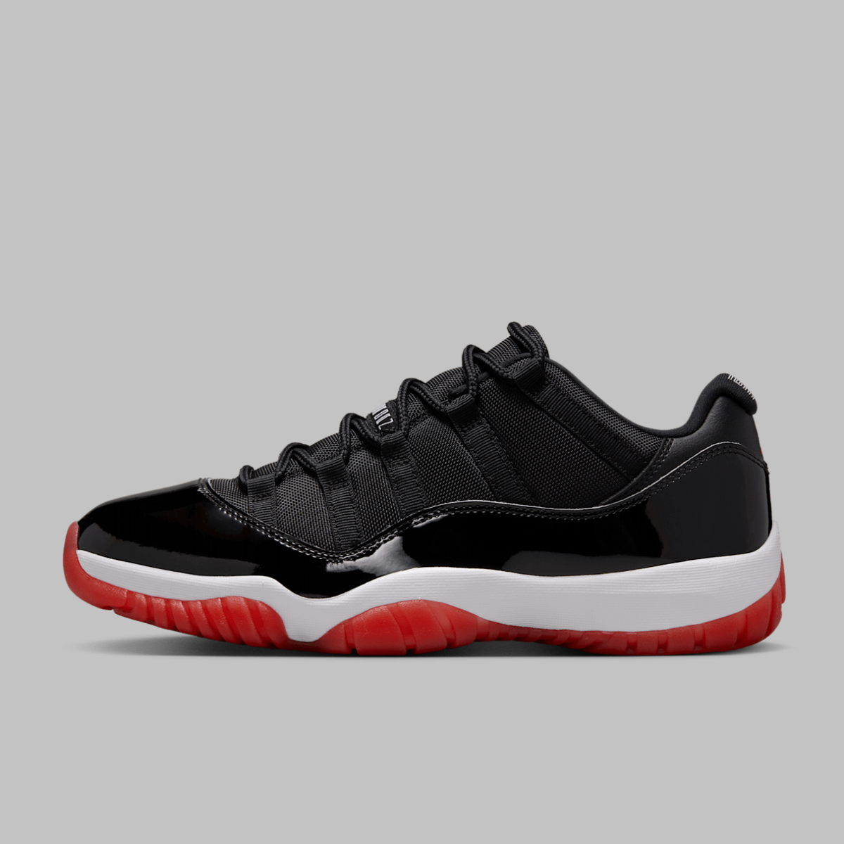 Bred — Air Jordan 11 Low FV5104-006