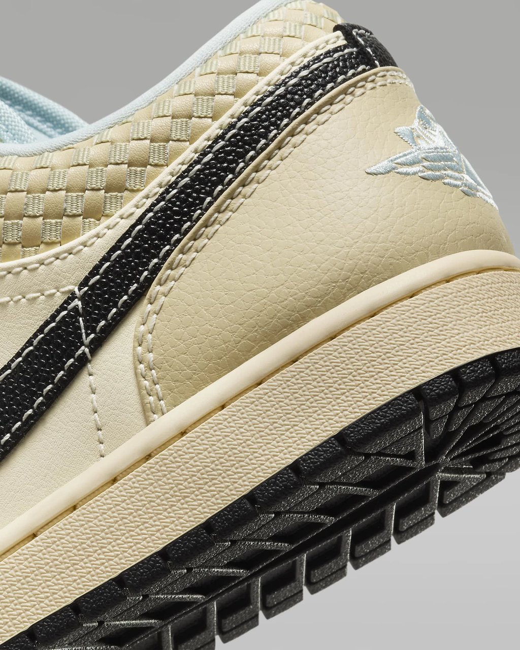 Coconut Milk Black Muslin — Air Jordan 1 Low SE HQ3437-101