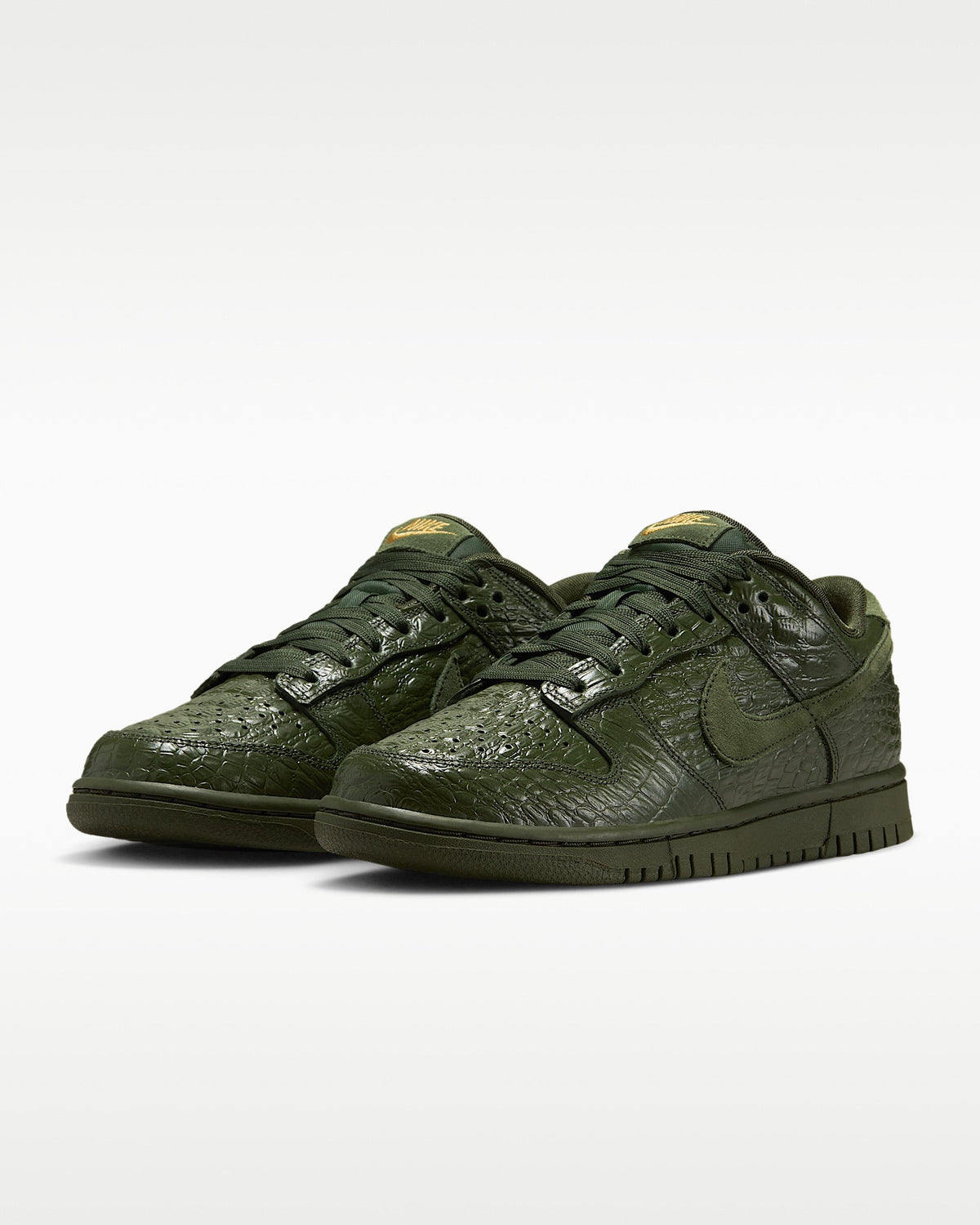 Crocodile — Nike Dunk Low Sneaker HV4388-300