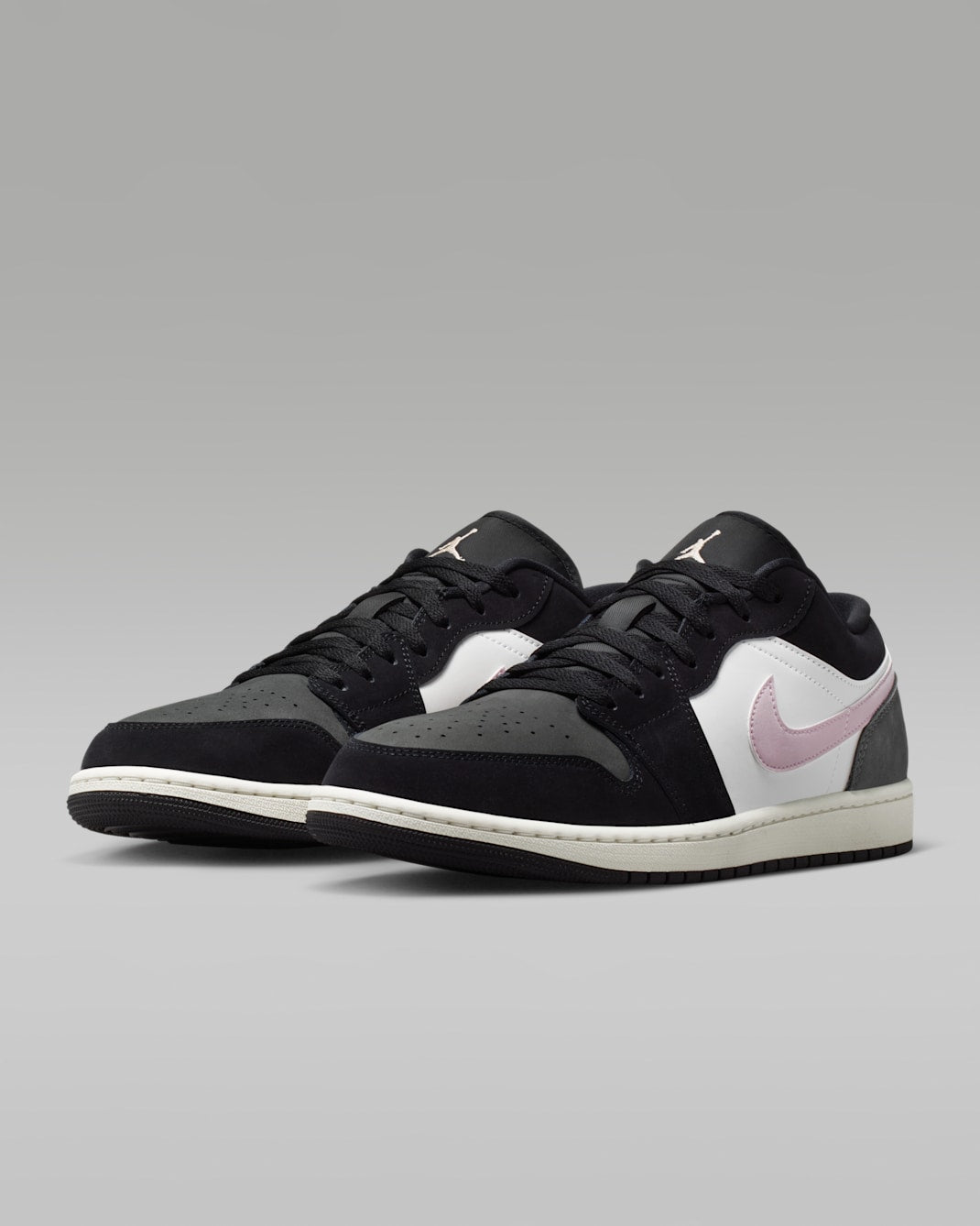 Black Iced Carmine Iron Grey — Air Jordan 1 Low SE II3788-003