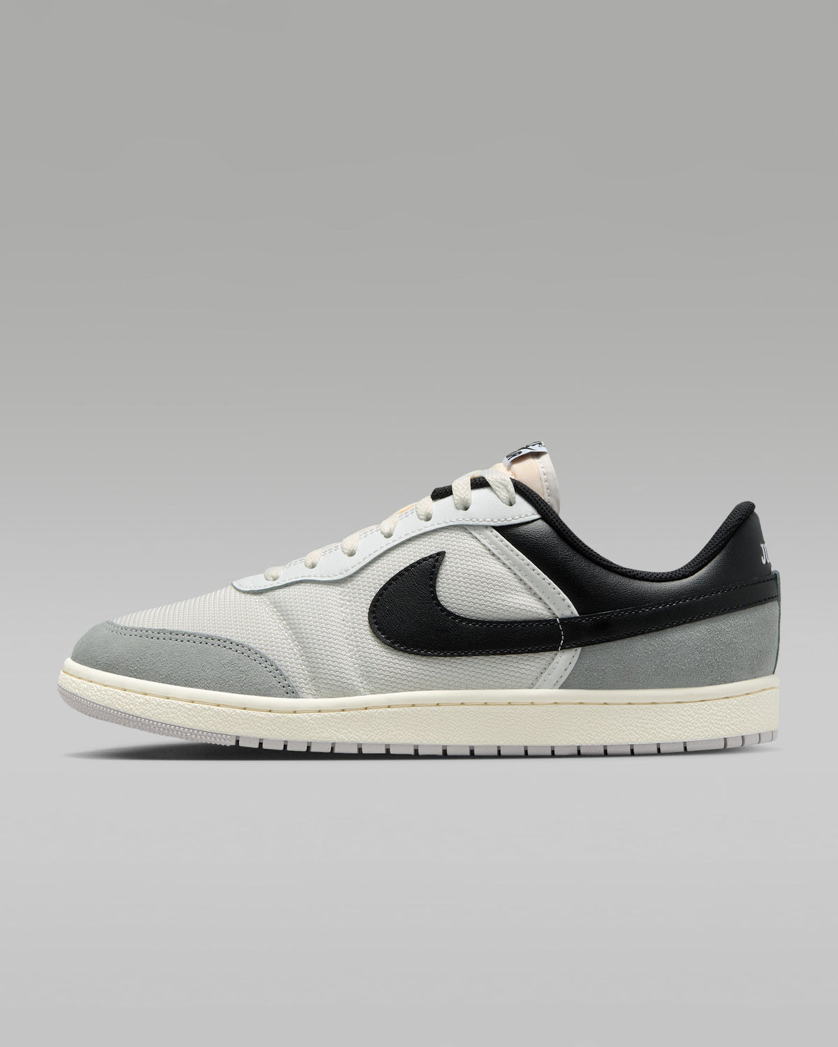 Light Smoke Grey — Jordan Skyline Low Sneakers IM2055-101
