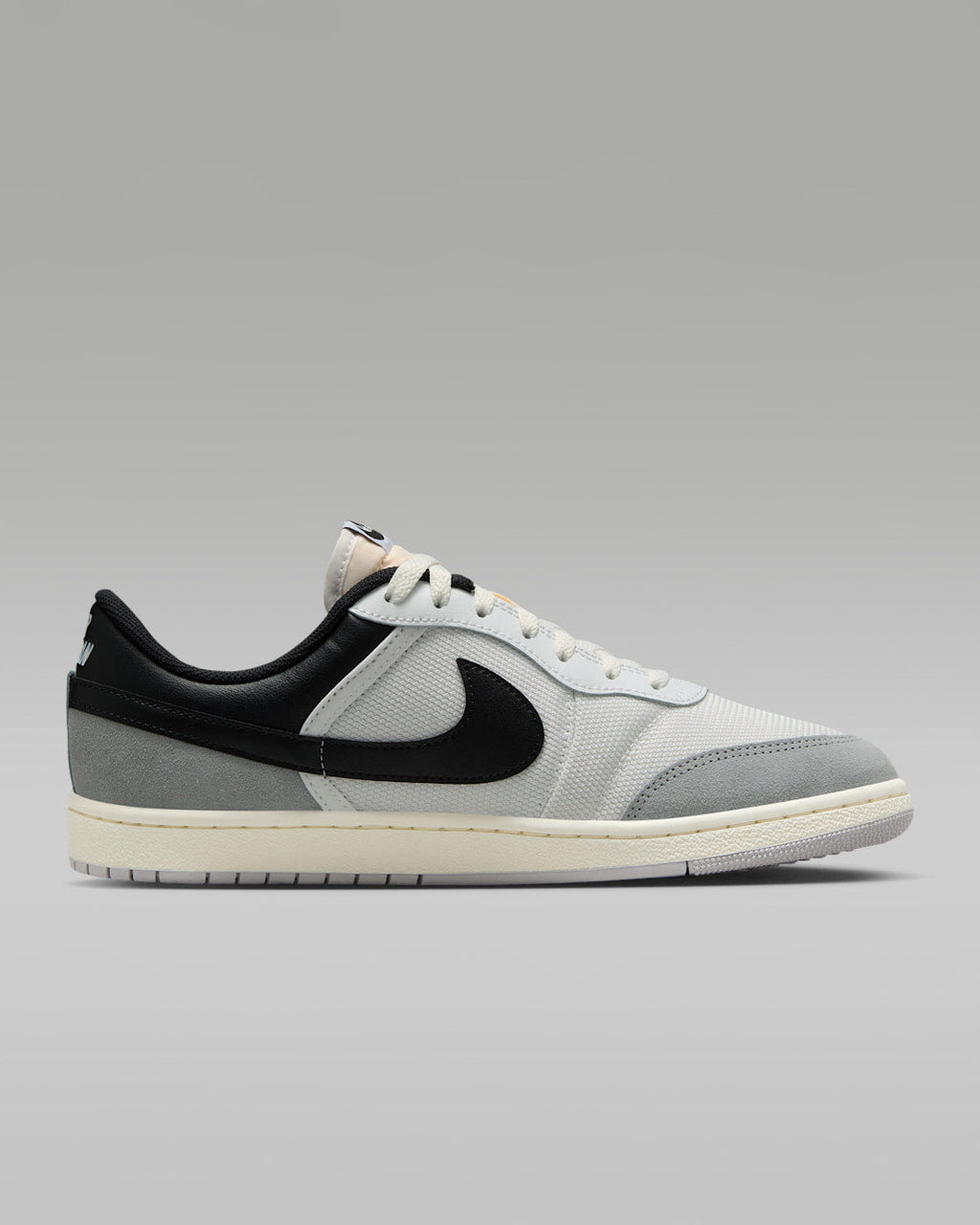 Light Smoke Grey — Jordan Skyline Low Sneakers IM2055-101