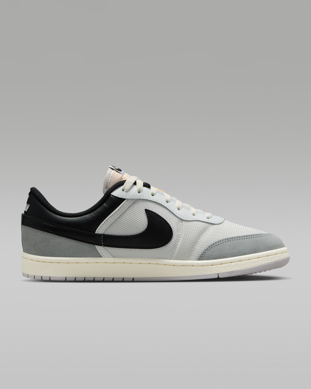 Light Smoke Grey — Jordan Skyline Low Sneakers IM2055-101