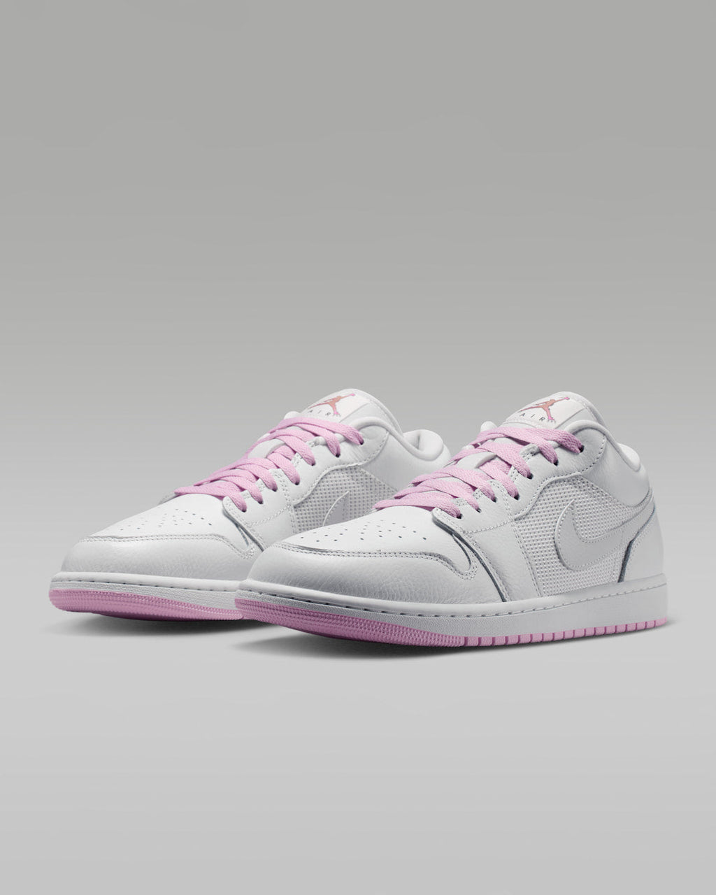 Summit White — Air Jordan 1 Low SE IO2048-100