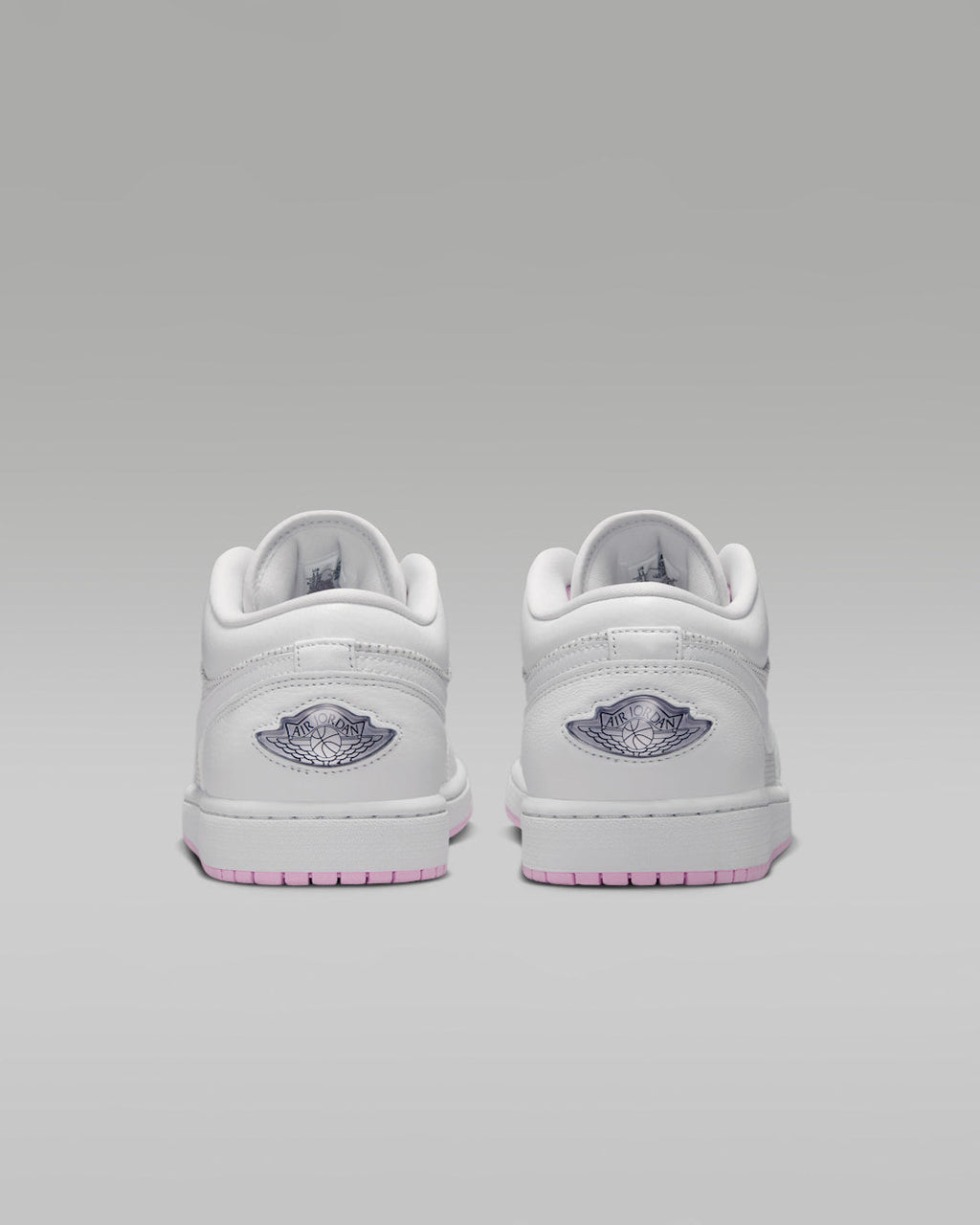 Summit White — Air Jordan 1 Low SE IO2048-100
