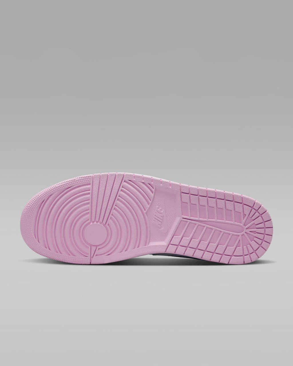 Summit White — Air Jordan 1 Low SE IO2048-100