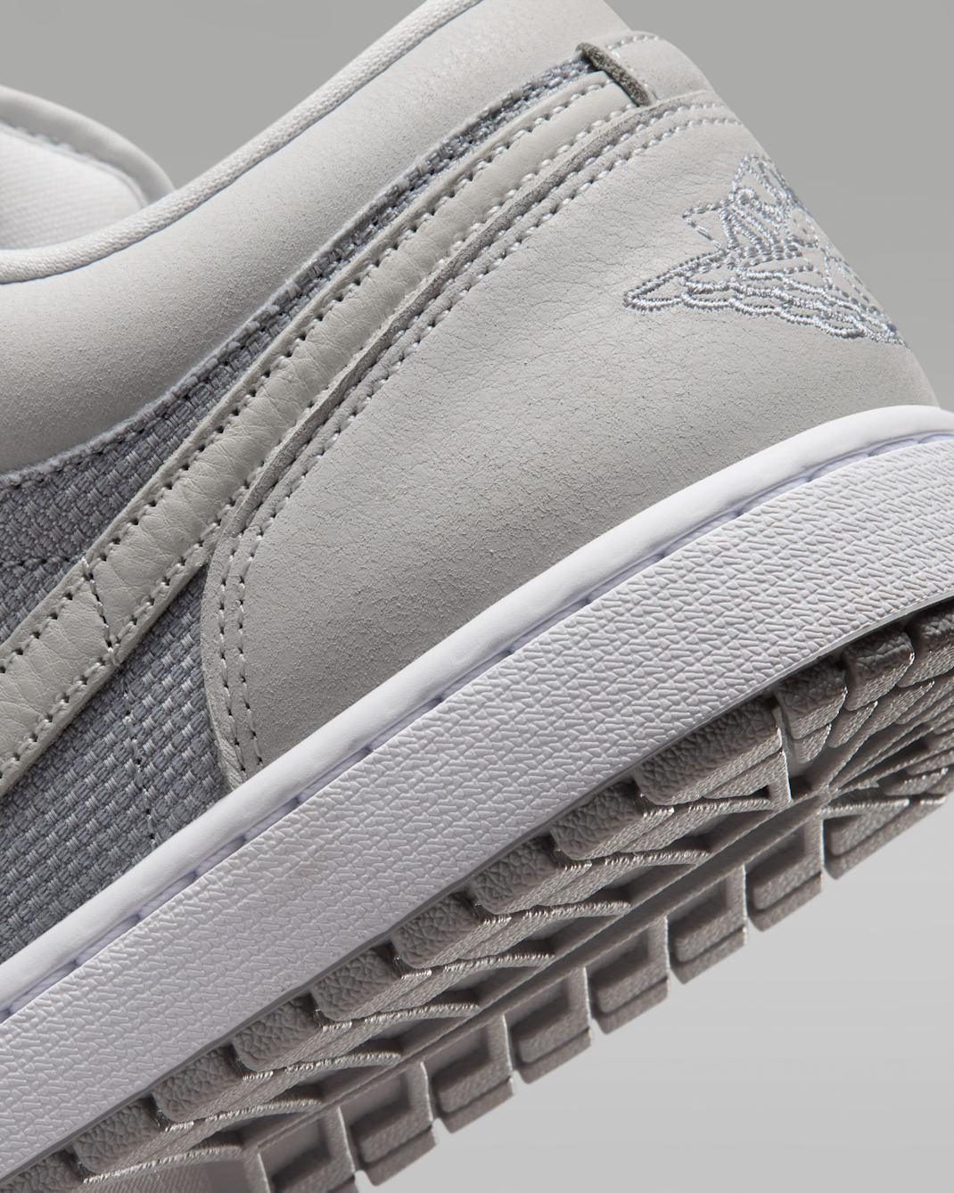 Soft Pearl Grey — Air Jordan 1 Low SE Sneakers IO2049-100