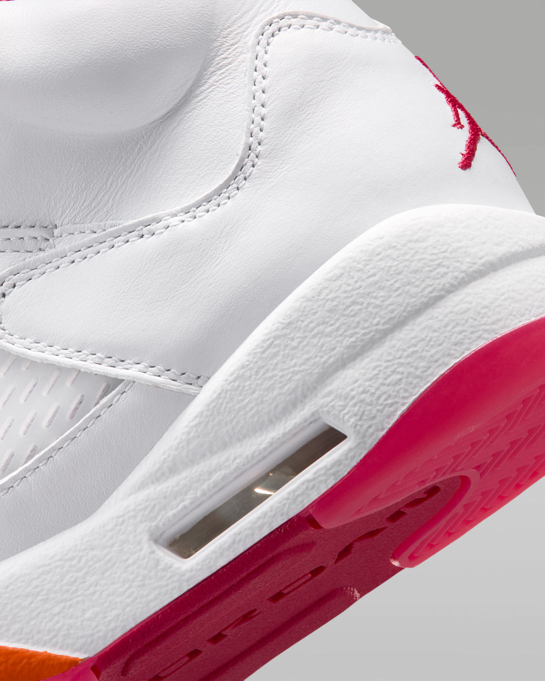 Sunset — Air Jordan 5 Retro Sneakers IV5678-102