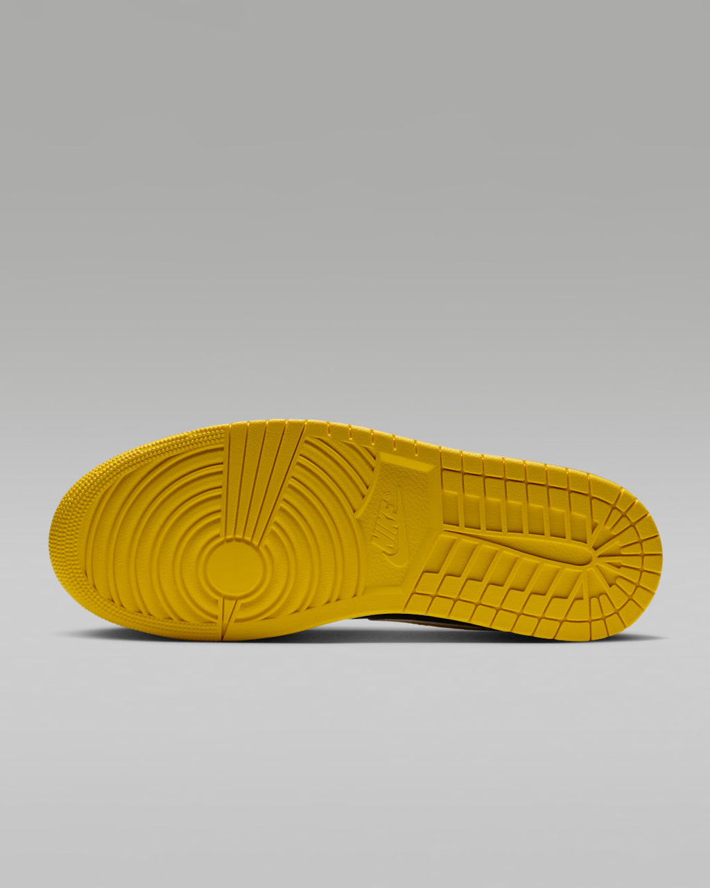Men's Shoes - Black/White/Tour Yellow — Air Jordan 1 Low SE IX3529-010