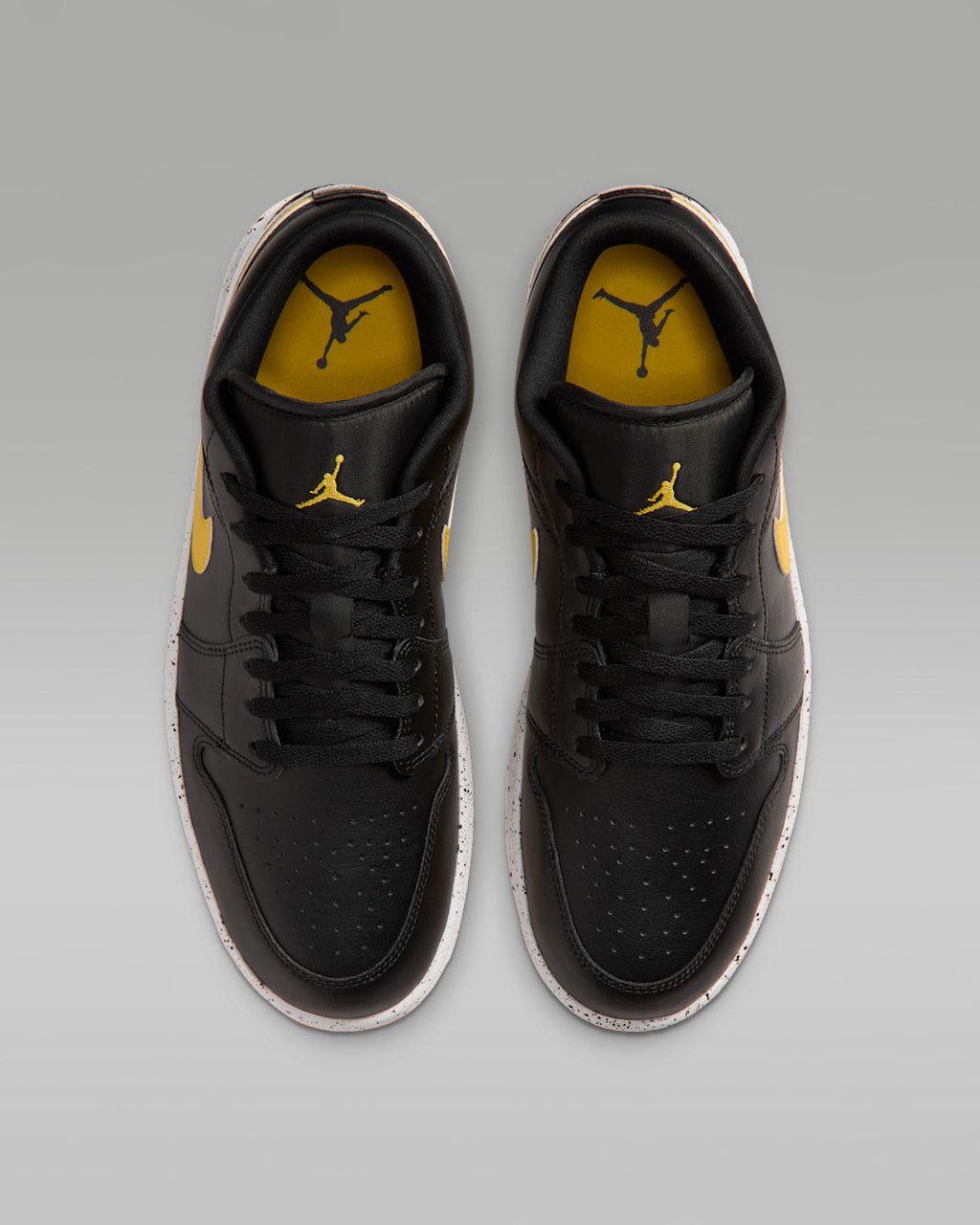 Men's Shoes - Black/White/Tour Yellow — Air Jordan 1 Low SE IX3529-010