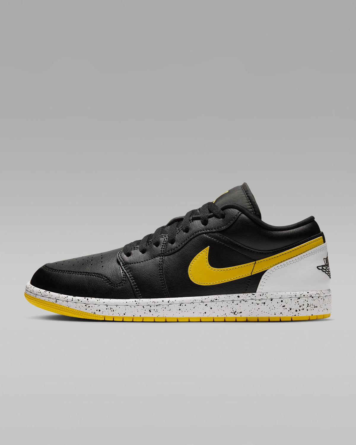 Men's Shoes - Black/White/Tour Yellow — Air Jordan 1 Low SE IX3529-010