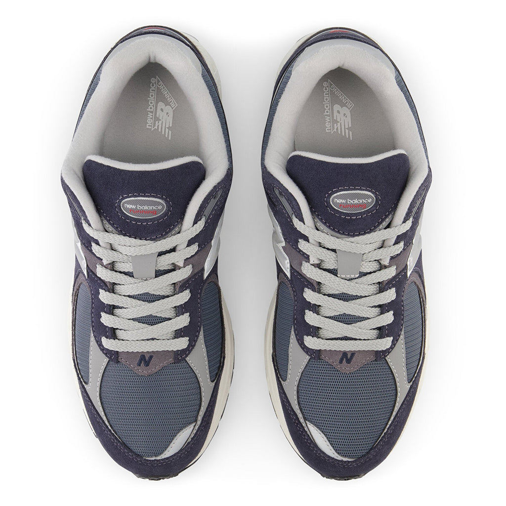 New Balance 2002R M2002RSF Navy / Grey / Cream Sneakers