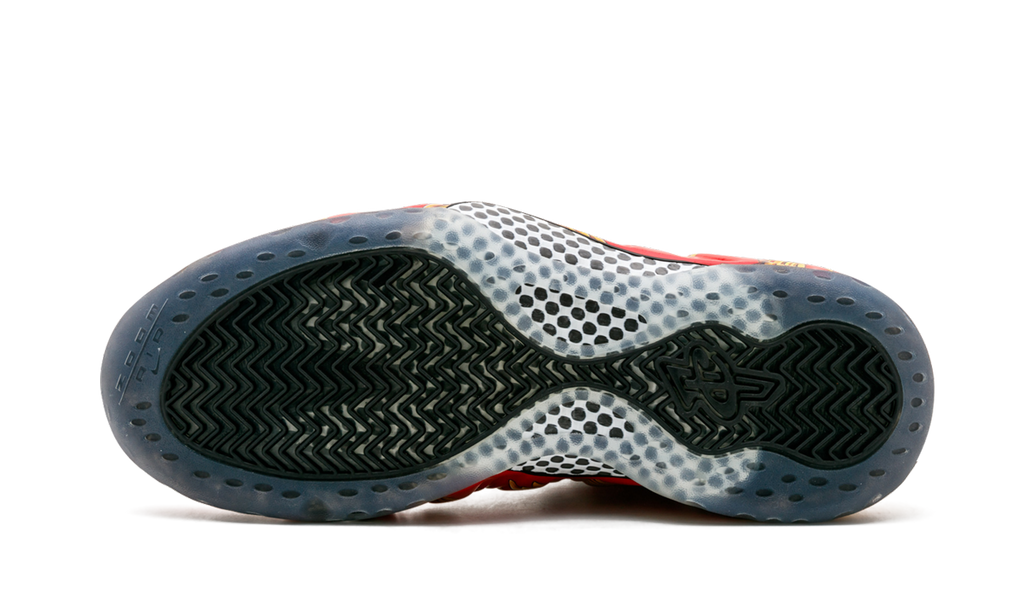 "Supreme - Red" Air Foamposite One 652792 600 - product image from the listing.