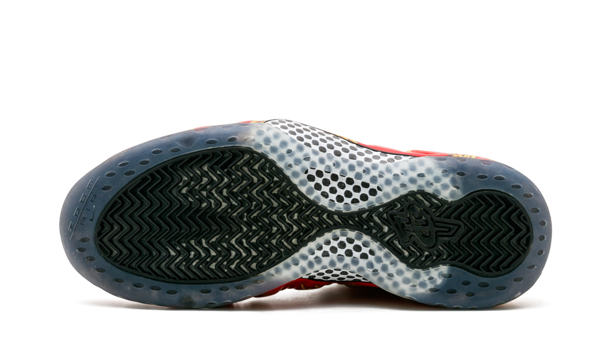 "Supreme - Red" Air Foamposite One 652792 600 - product image from the listing.