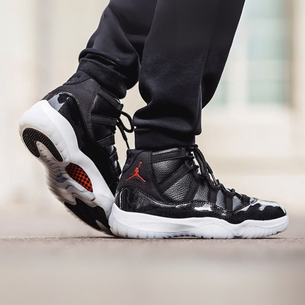 Air Jordan 11 Retro 72-10 — product image