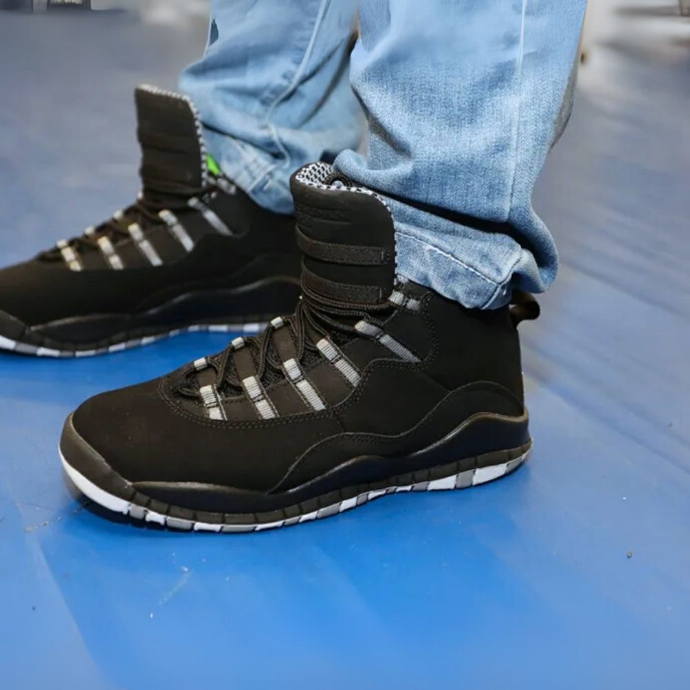 Stealth Black White 2012 — Air Jordan 10 Retro — product image
