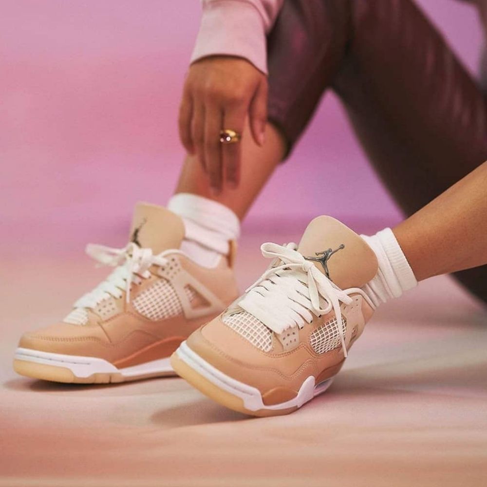 Shimmer Metallic Silver Orange — Air Jordan 4 Retro — product image