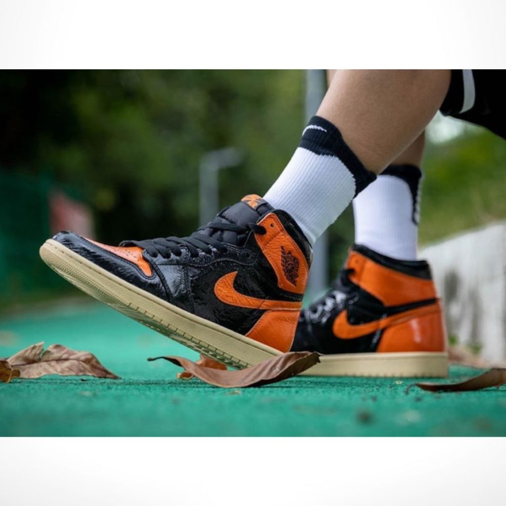 Shattered Backboard 3.0 — Air Jordan 1 Retro High — product image