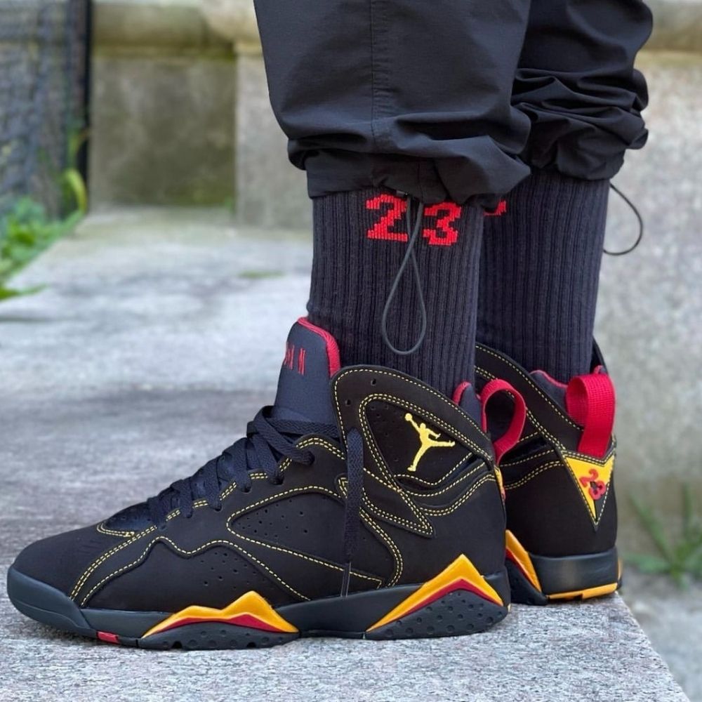 Citrus — Air Jordan 7 Retro — product image