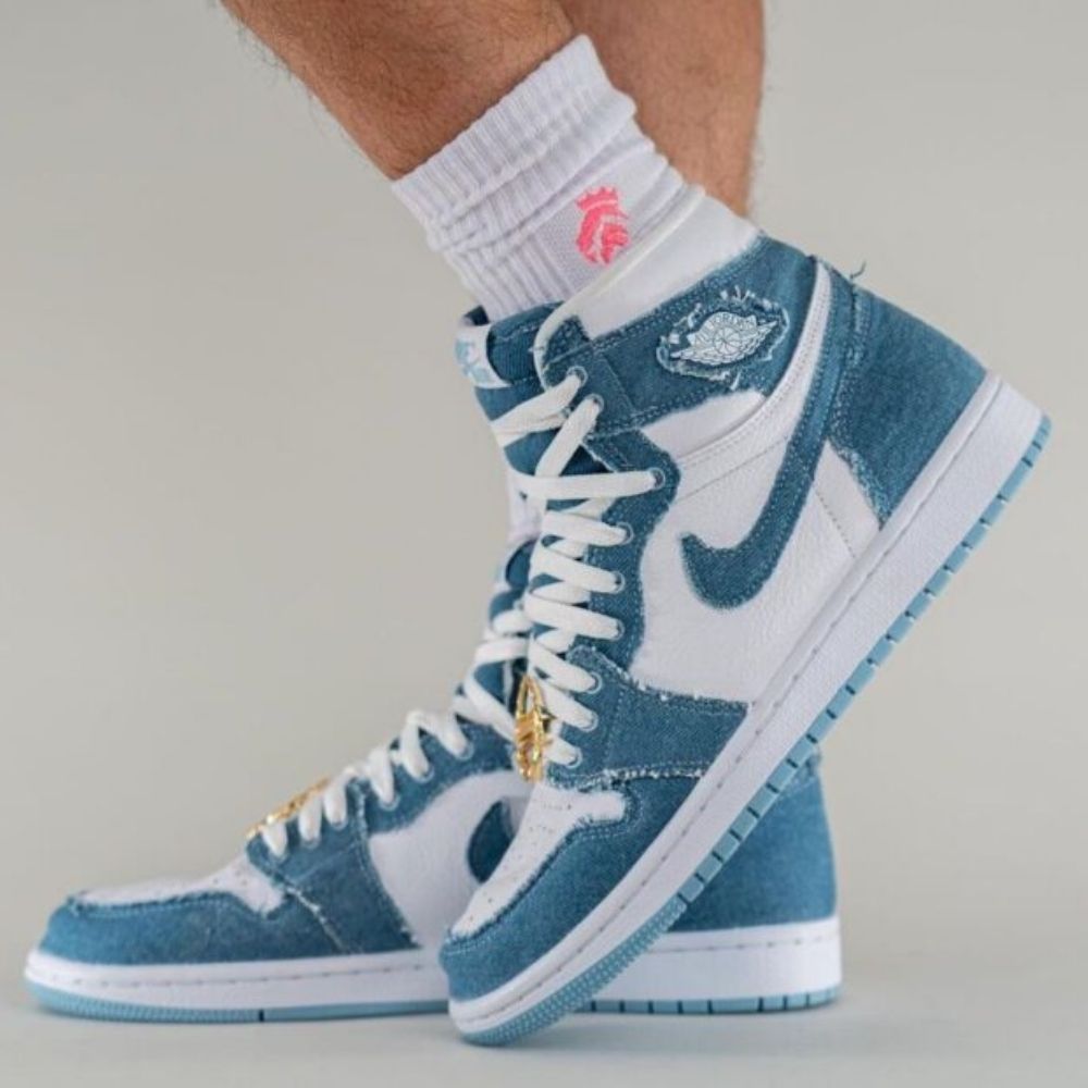 Denim Blue — Air Jordan 1 Retro High OG — product image