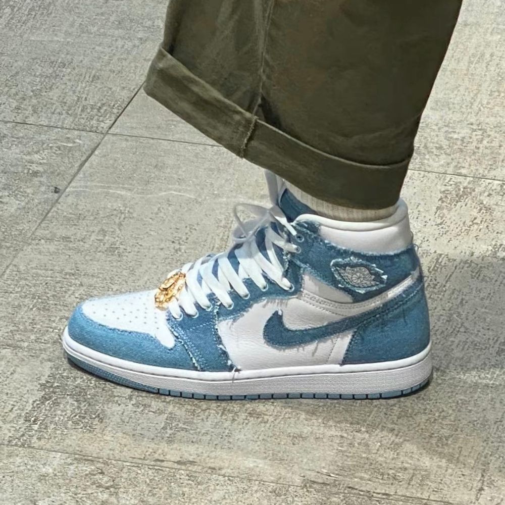 Denim Blue — Air Jordan 1 Retro High OG — product image