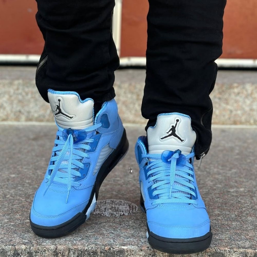 UNC University Blue — Air Jordan 5 Retro — product image