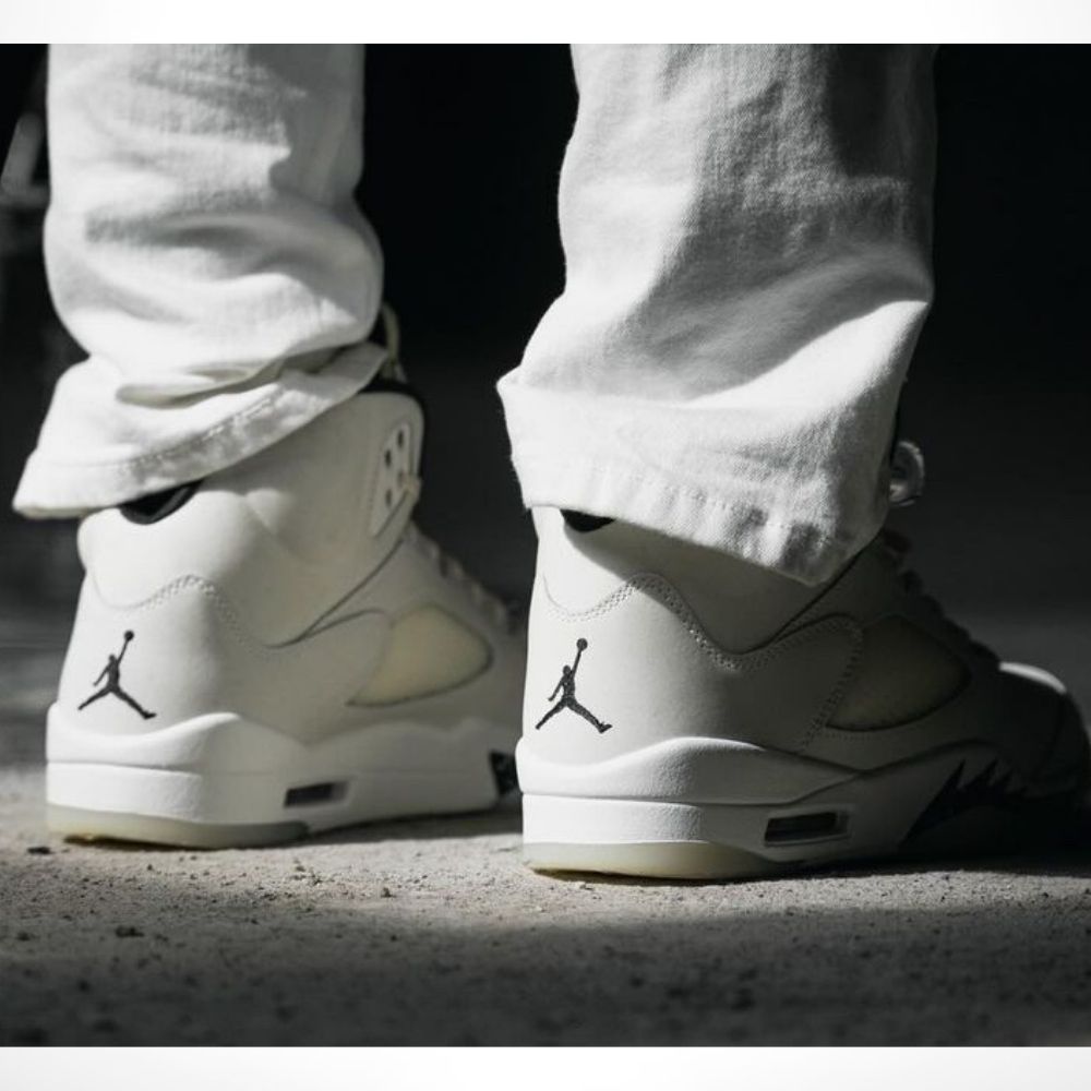 Sail — Air Jordan 5 Retro SE — product image