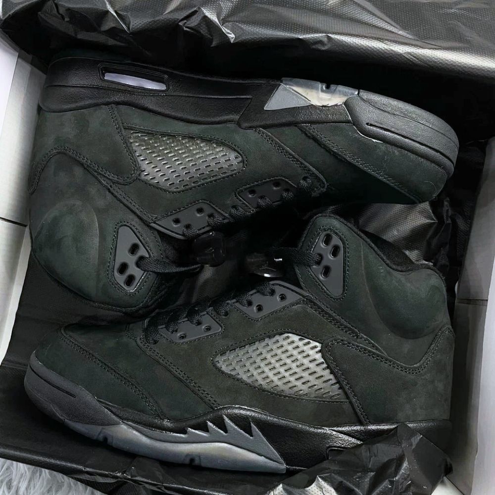 Black Cat Anthracite — Air Jordan 5 — product image
