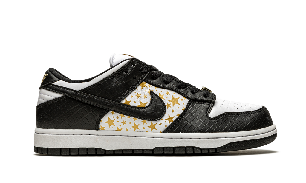 "Supreme - Stars - Black" SB Dunk Low DH3228 102 - product image from the listing.