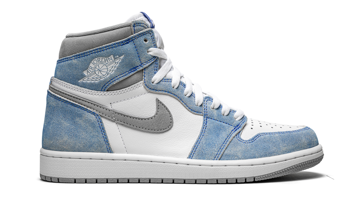 "Hyper Royal" Air Jordan 1 Retro High OG 555088 402 - product image from the listing.