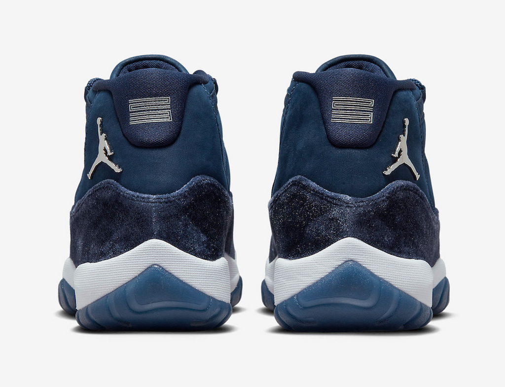 Midnight Navy (W) — Jordan 11 Retro