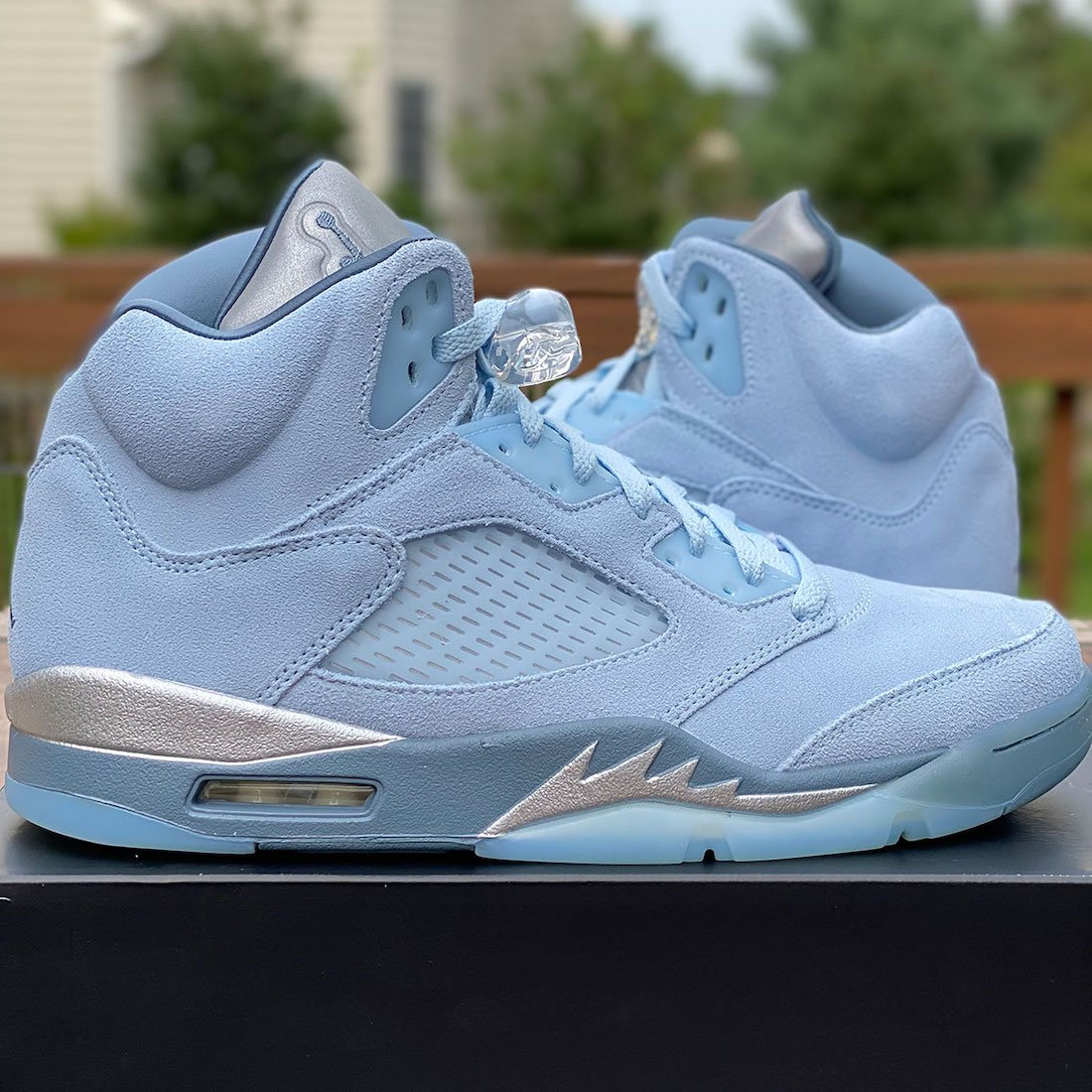 'Blue Bird' — Women's Air Jordan 5 Retro