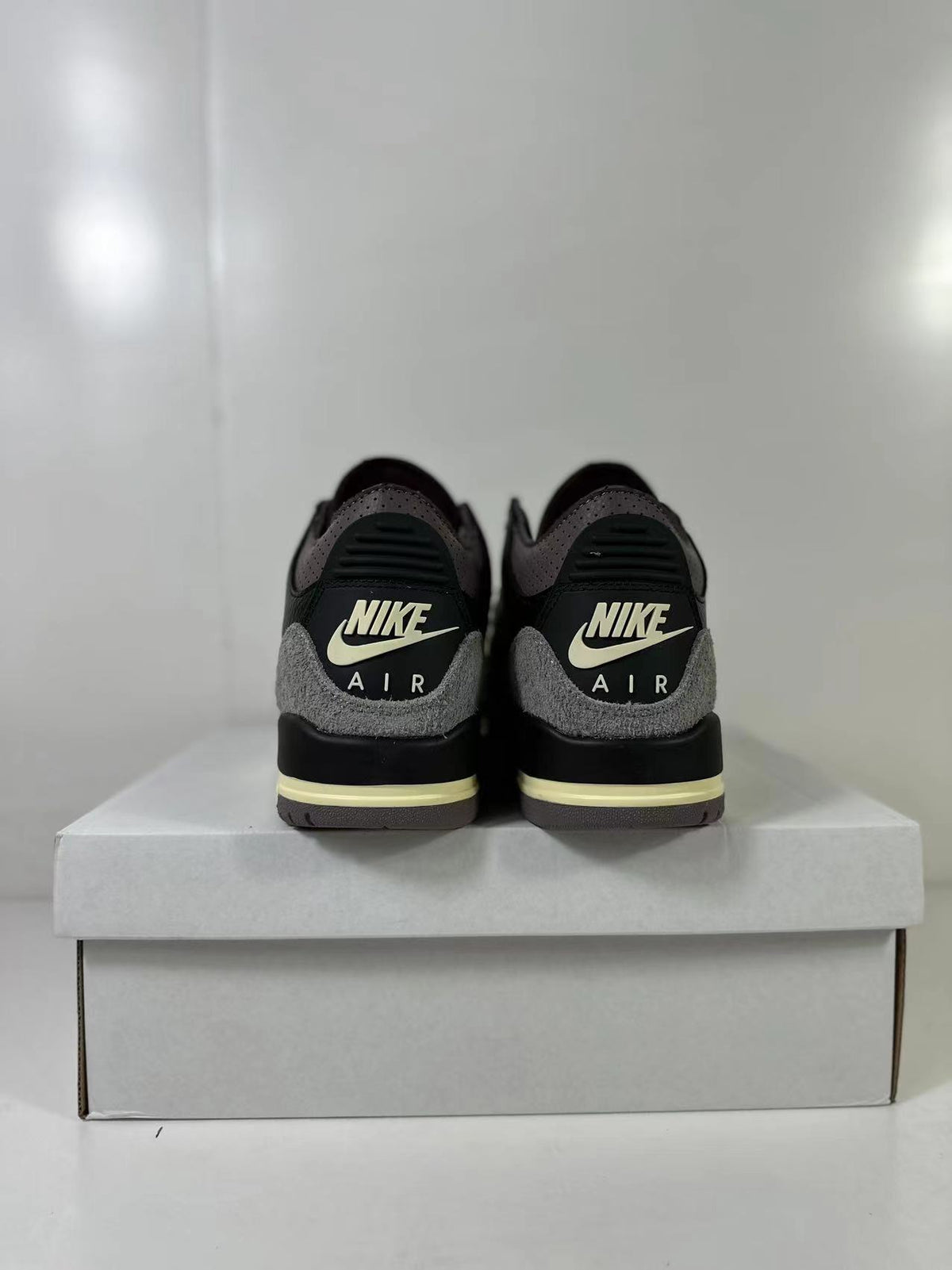 Air Jordan 3 Retro Black Purple FZ8411-001 Sneakers - product image from the listing.