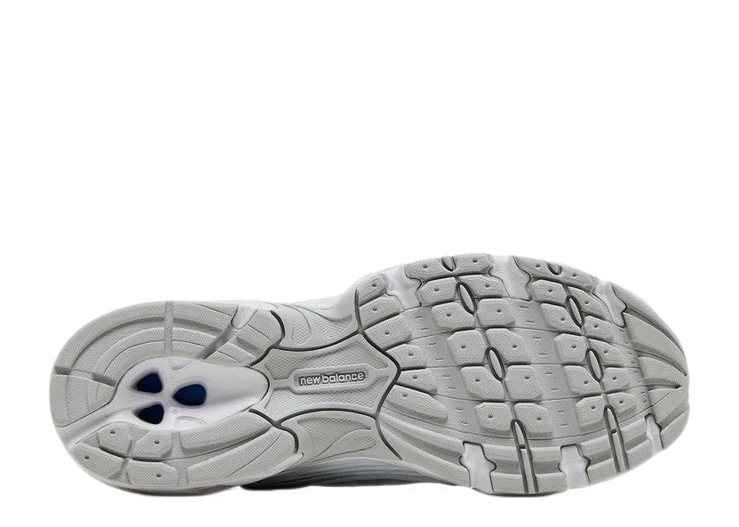New Balance 530 White/Silver Metallic Polka Dots Sneakers - U530HFW