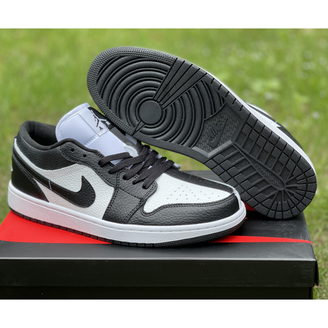 Homage White Black (W) — Jordan 1 Low SE