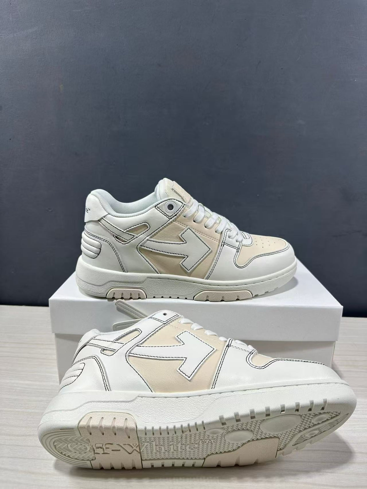 Off-White Off Court Leather Low-Top Sneakers in Cream White - product image from the listing.