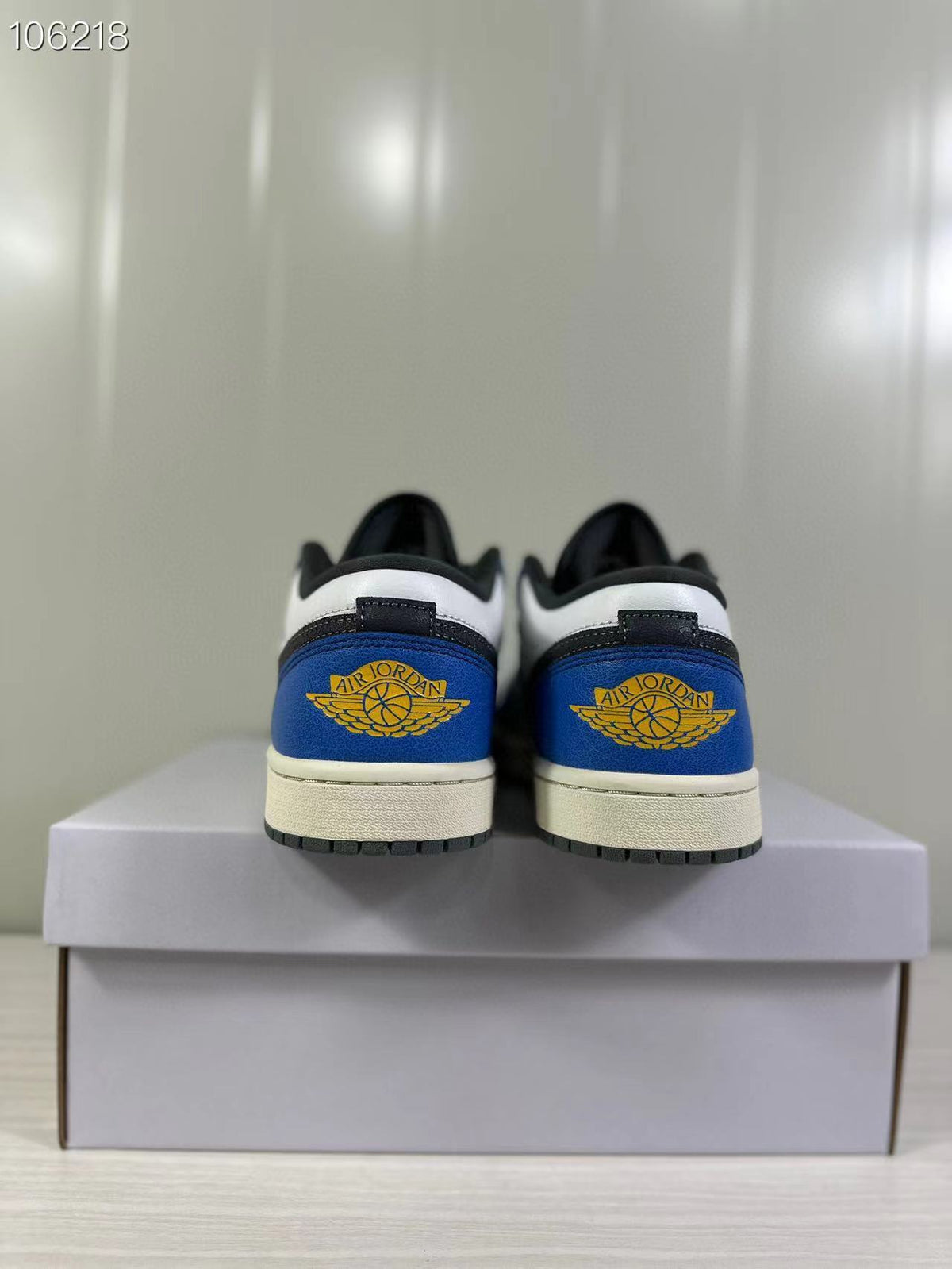Air Jordan 1 Low Summit White Game Royal FV8439-104 - product image from the listing.