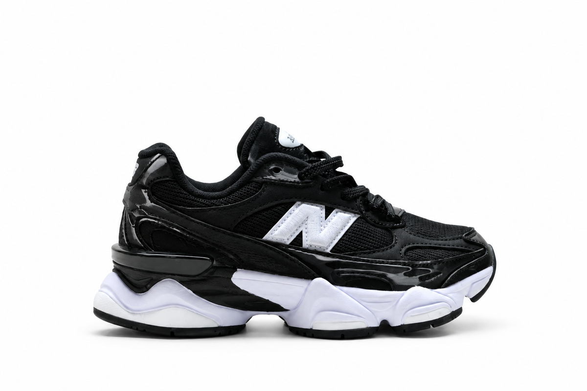 New Balance 9060 Black / White Chunky Sneakers