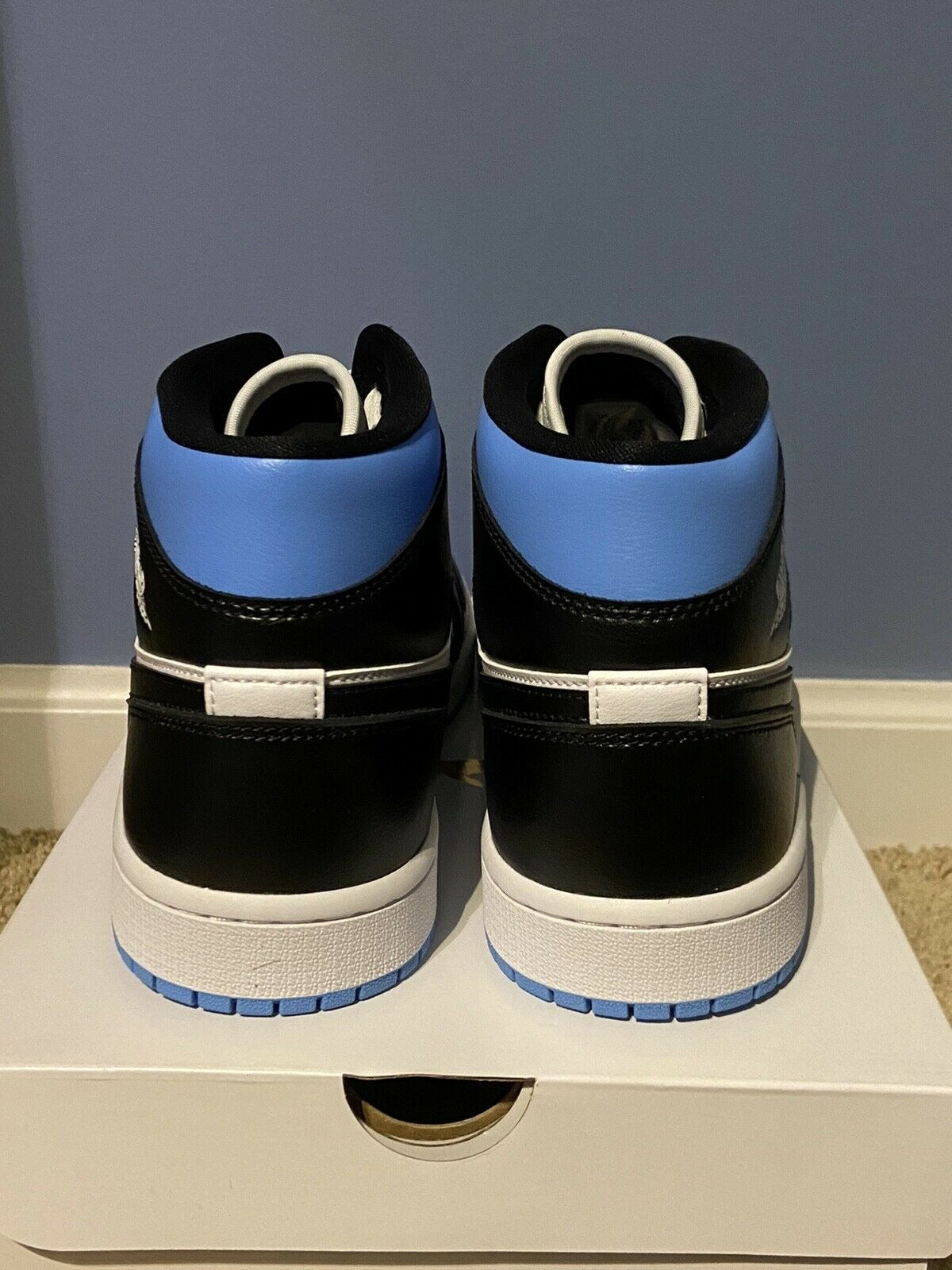 'Black / White / University Blue' — Women's Air Jordan 1 Mid